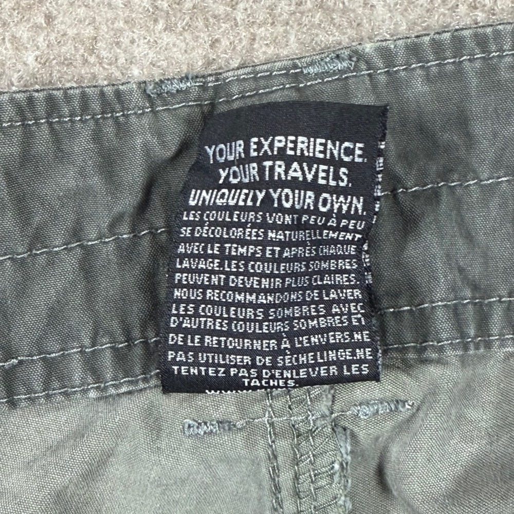 Kuhl Cargo Shorts Mens Size 36 Gray Green Pockets Outdoor Hiking Trail Gorpcore - Picture 9 of 11